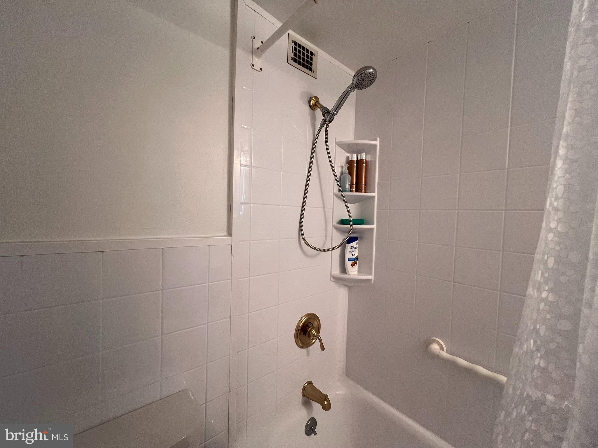 80 W BALTIMORE AVENUE C201