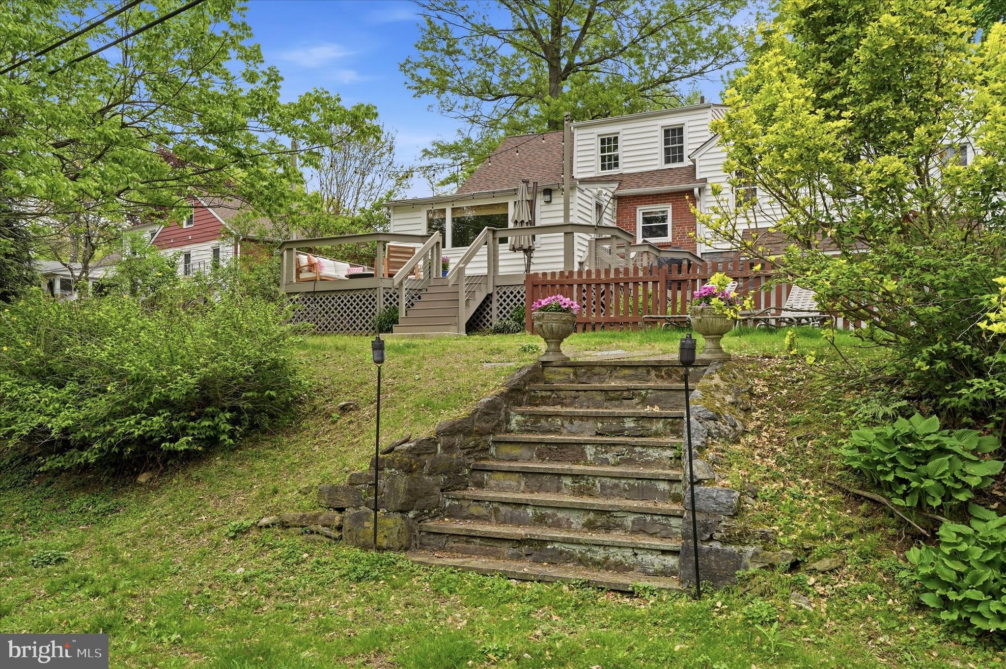 617 PADDOCK ROAD
