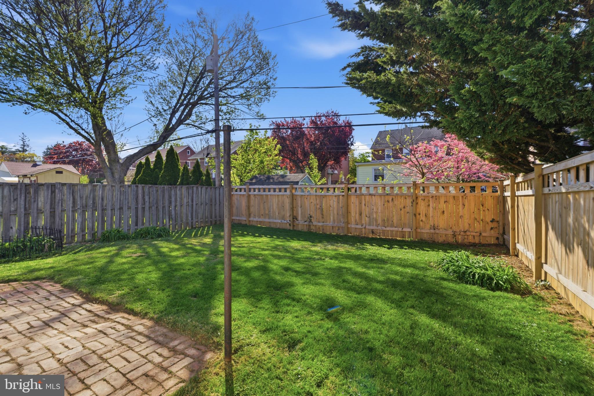 31 W MARTHART AVENUE