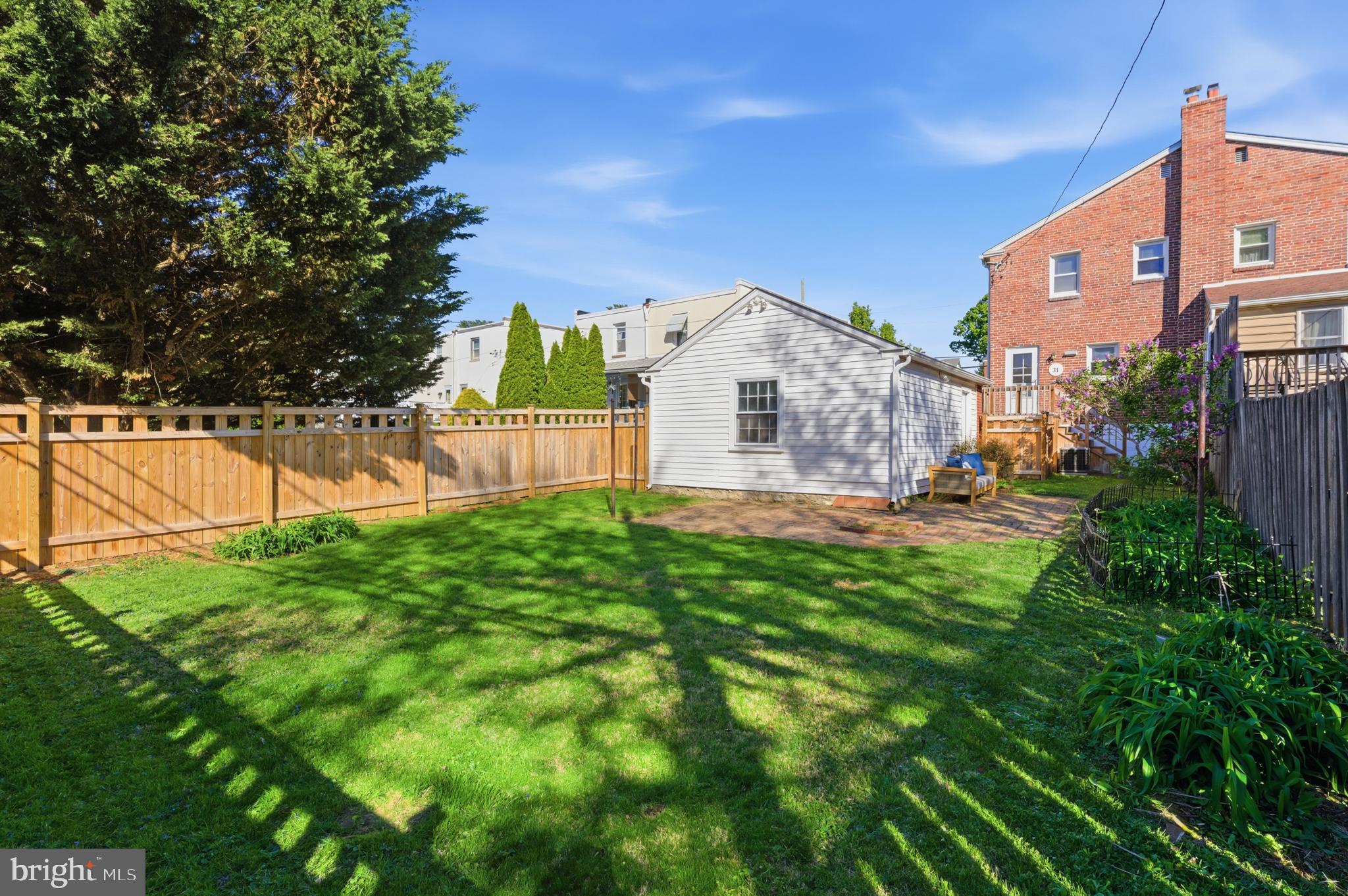 31 W MARTHART AVENUE
