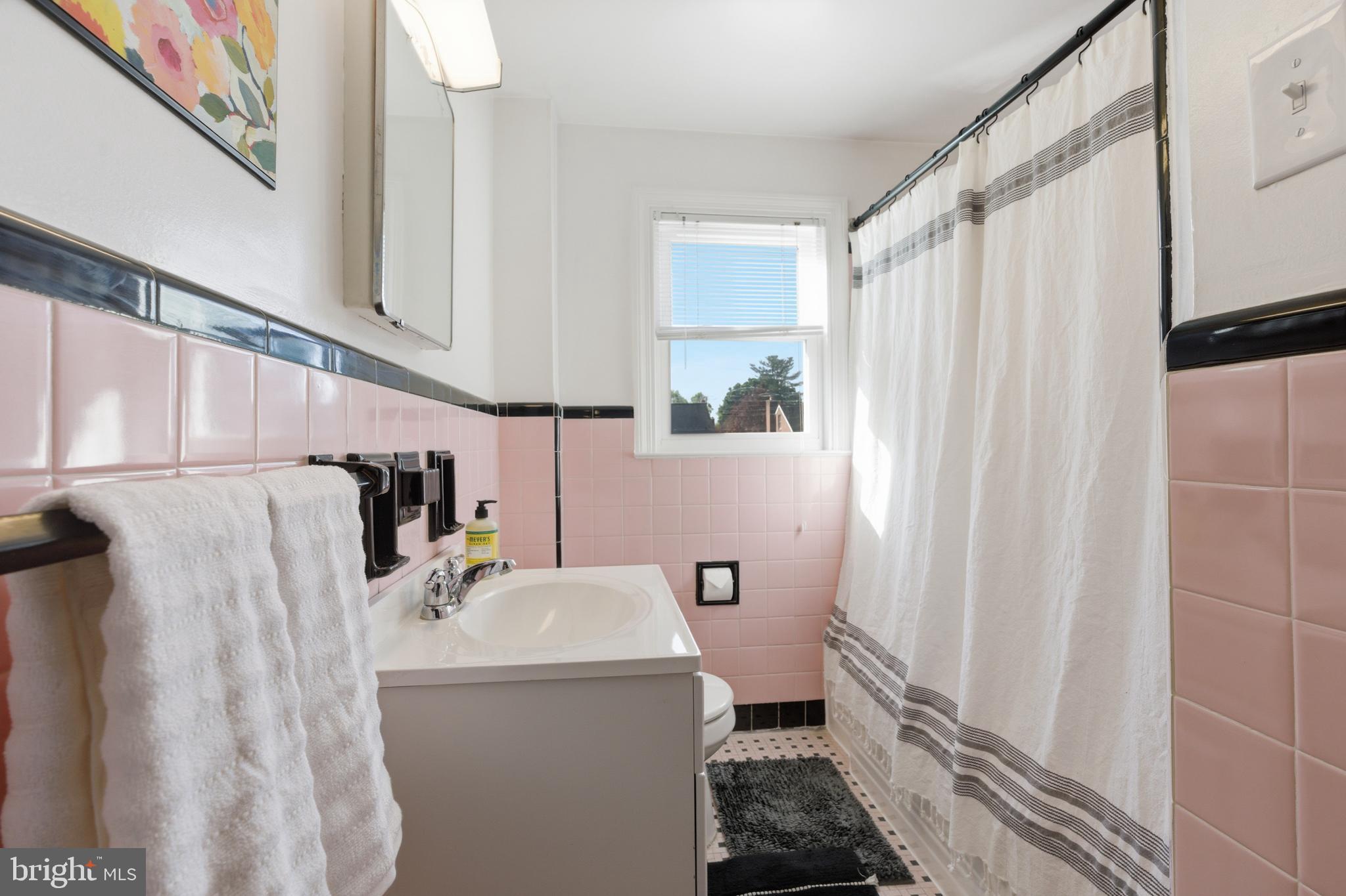 31 W MARTHART AVENUE