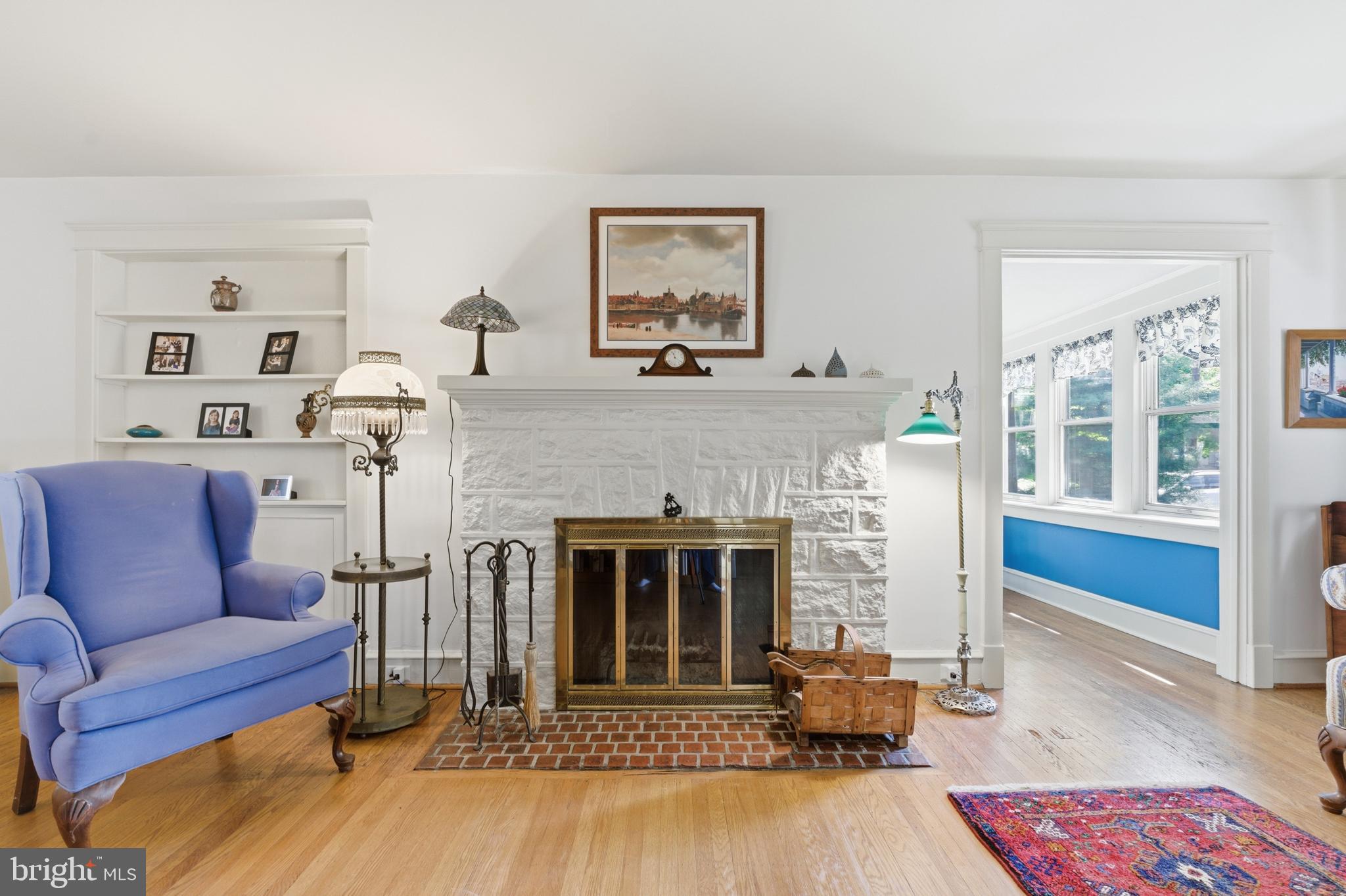 922 WILDE AVENUE