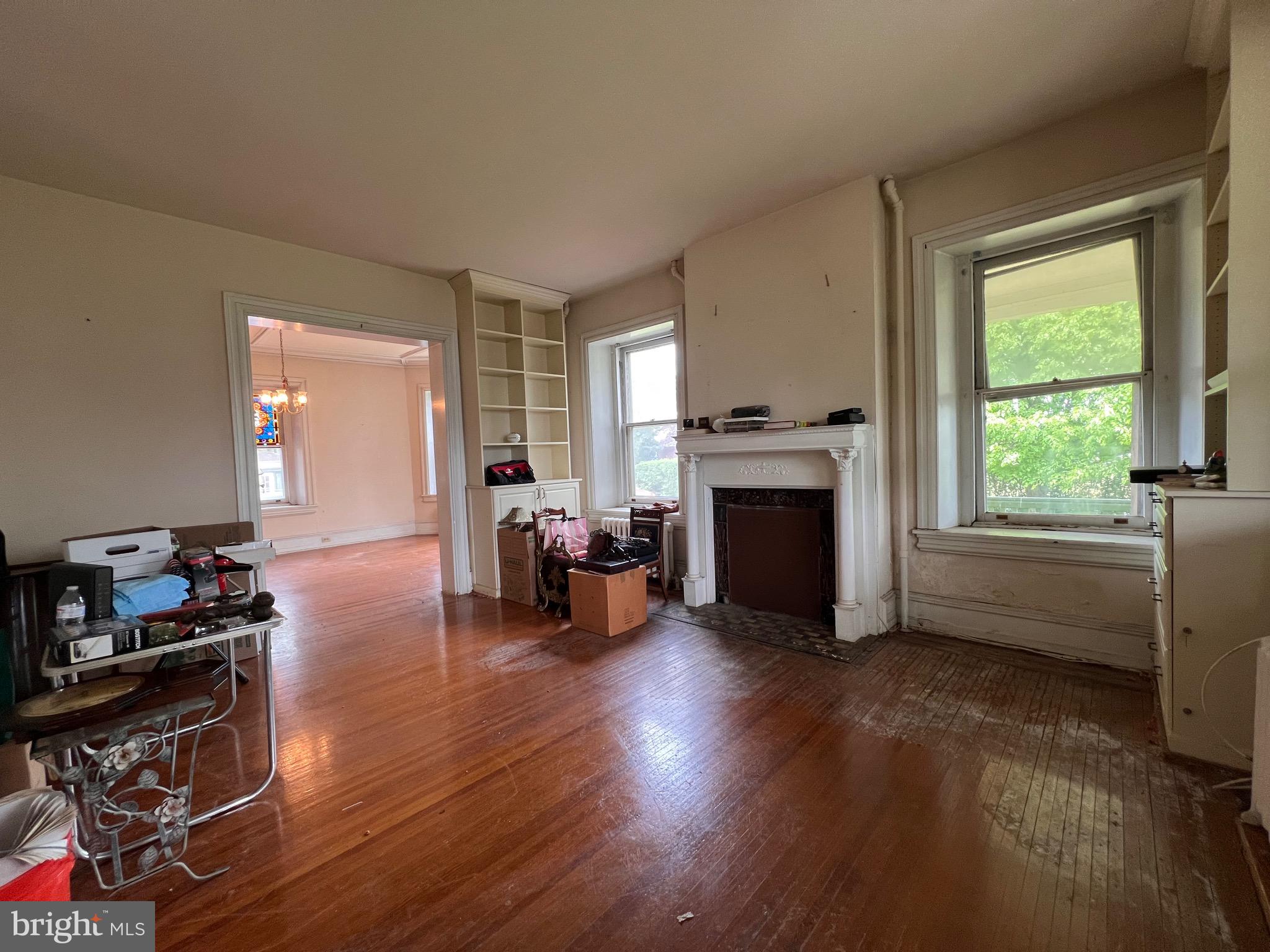 192 N LANSDOWNE AVENUE #B1