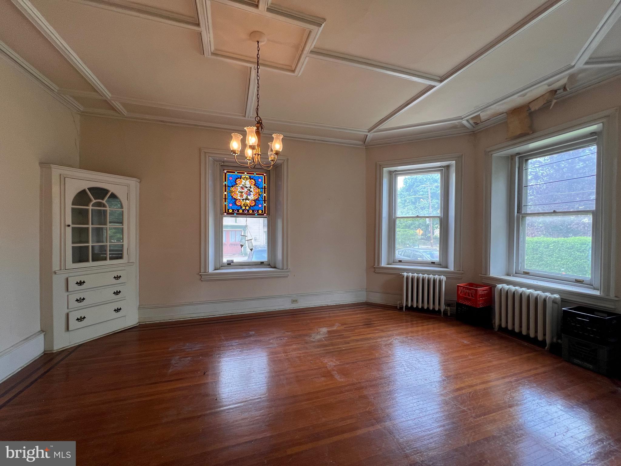 192 N LANSDOWNE AVENUE #B1