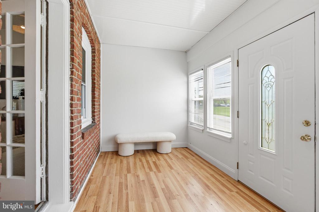 1471 LAWRENCE ROAD