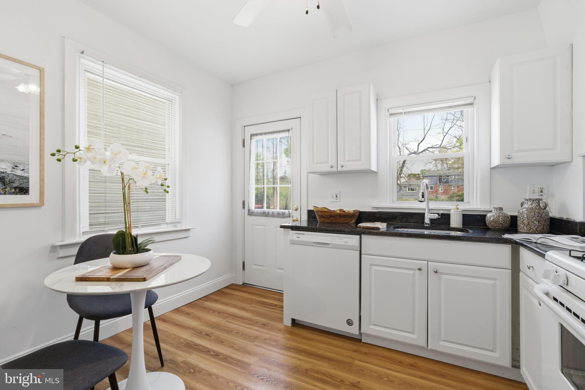 1471 LAWRENCE ROAD