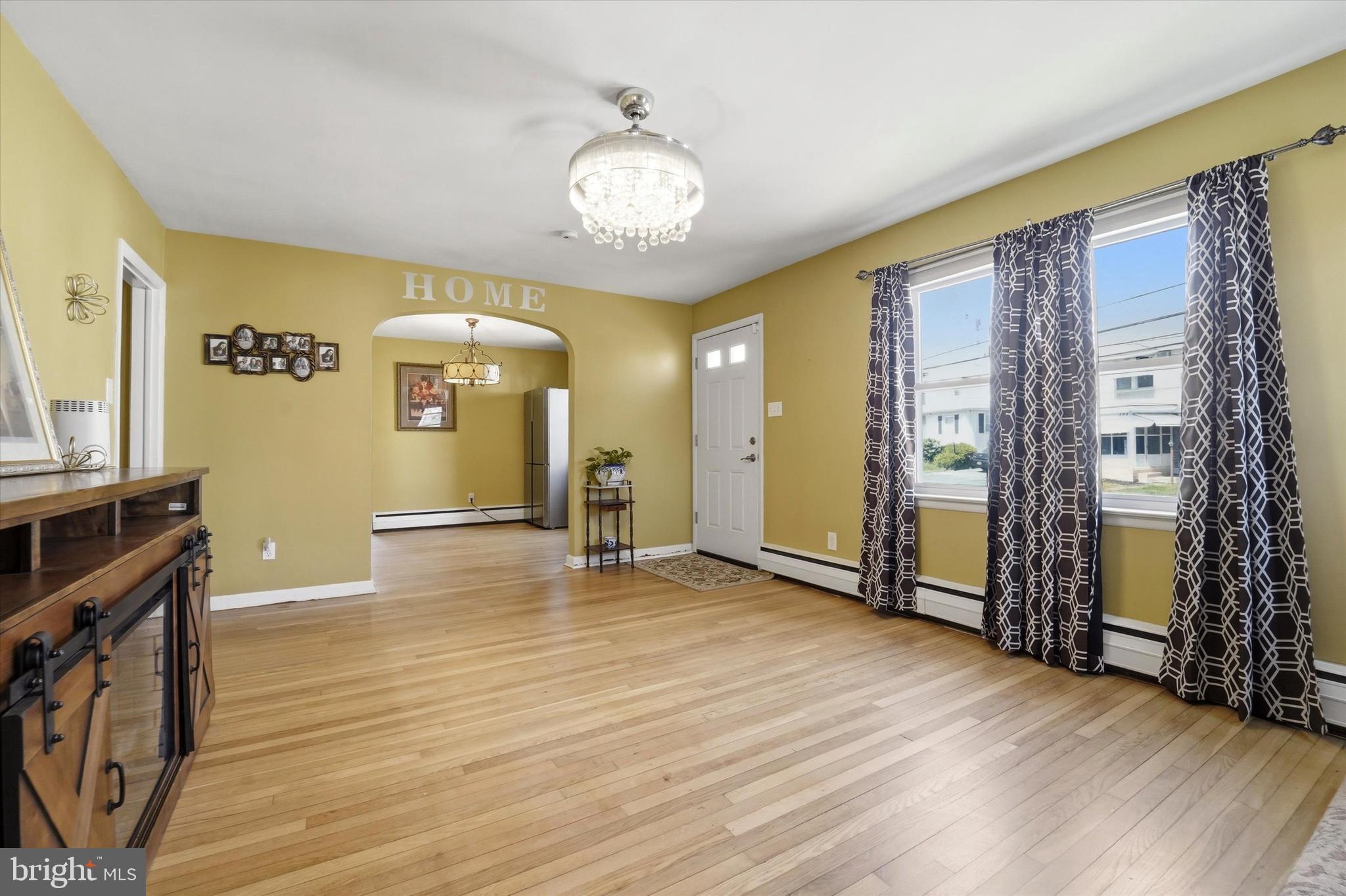 711 POPLAR STREET