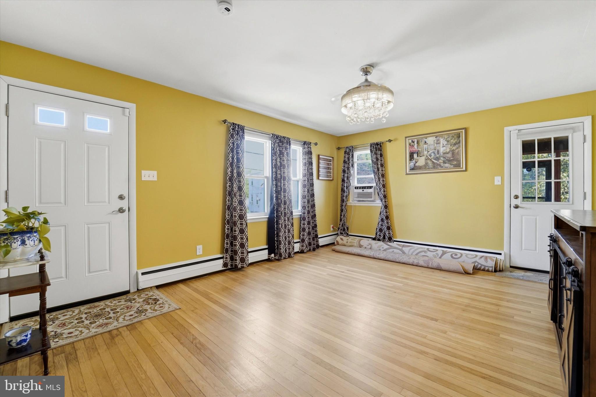 711 POPLAR STREET