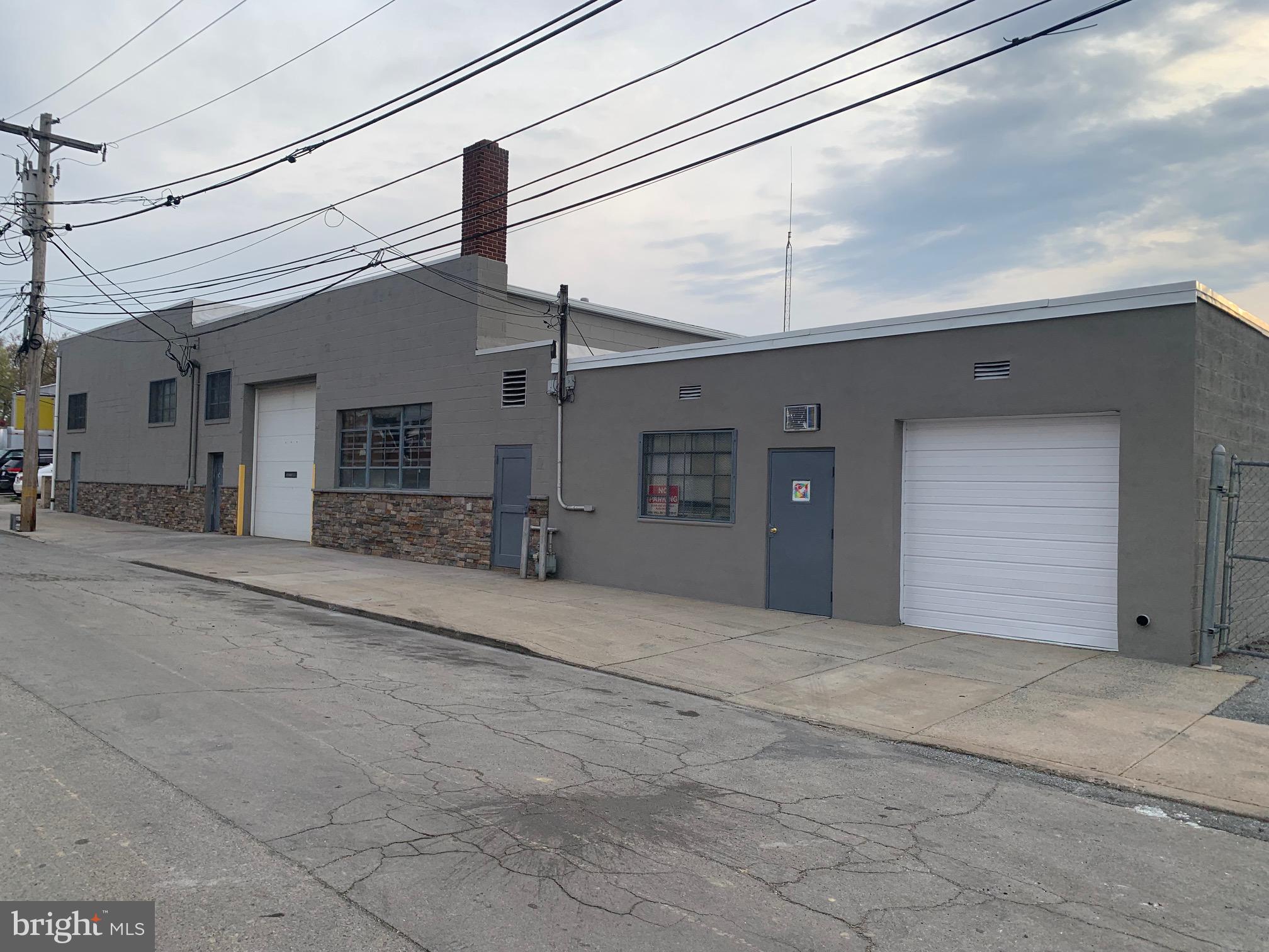 10 S 3RD STREET 28