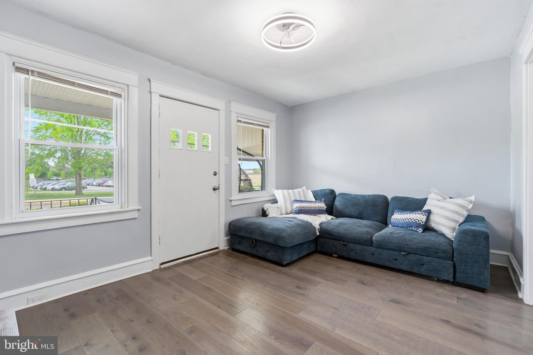 1423 LAWRENCE ROAD