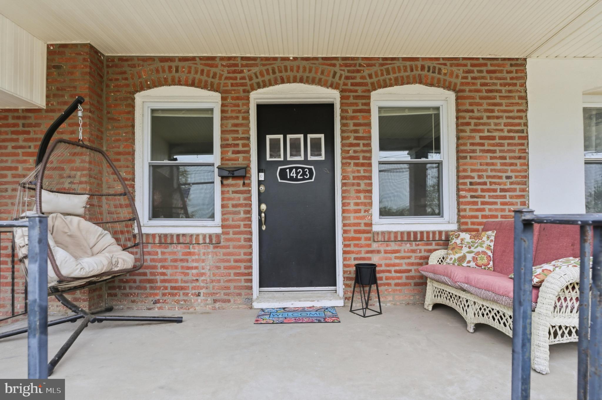 1423 LAWRENCE ROAD