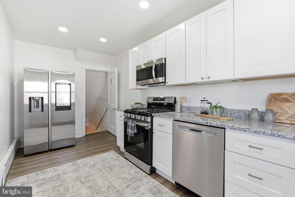 746 OAK VIEW ROAD