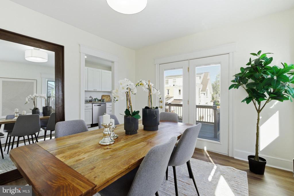 746 OAK VIEW ROAD