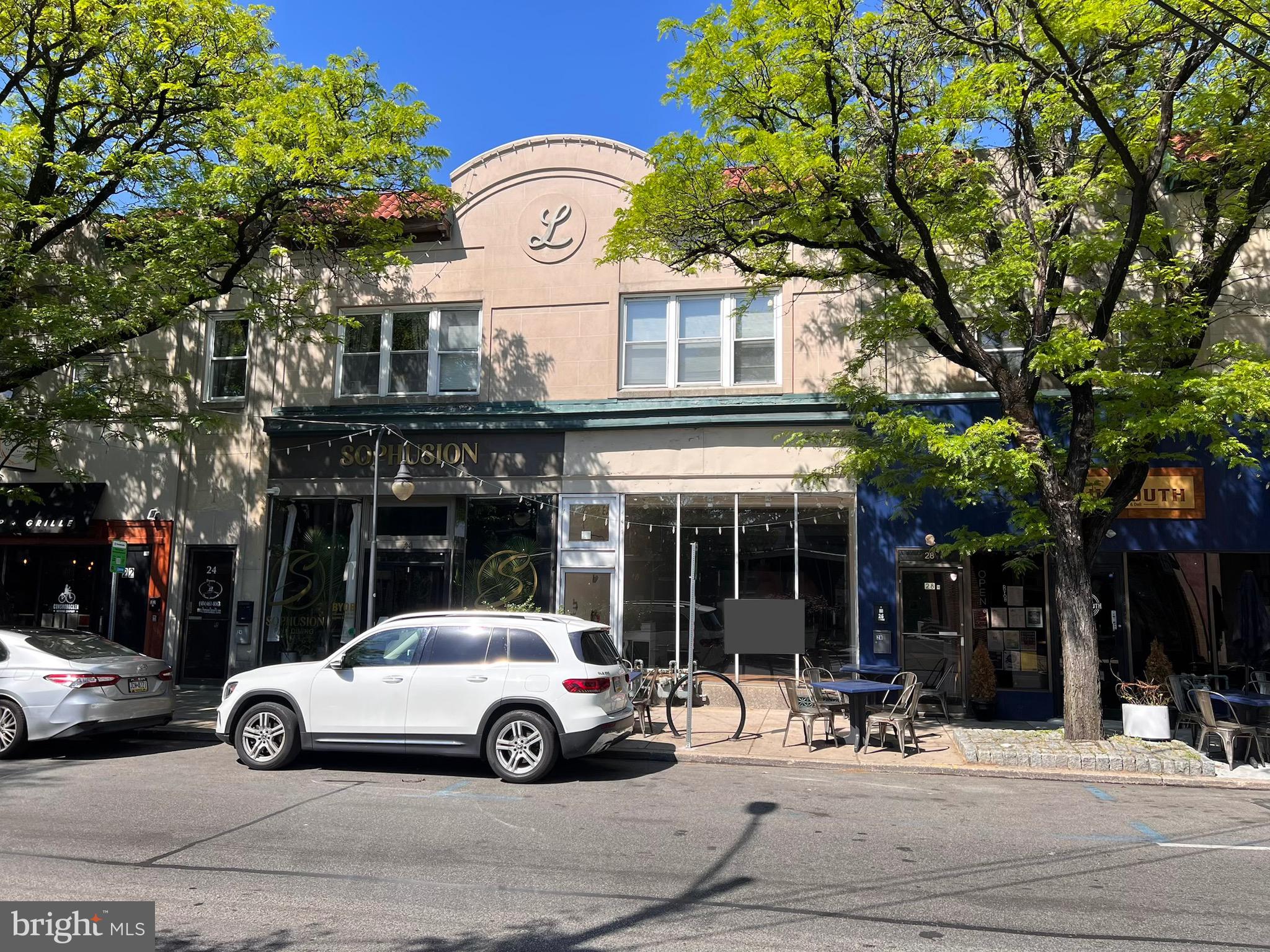 26 N LANSDOWNE AVENUE
