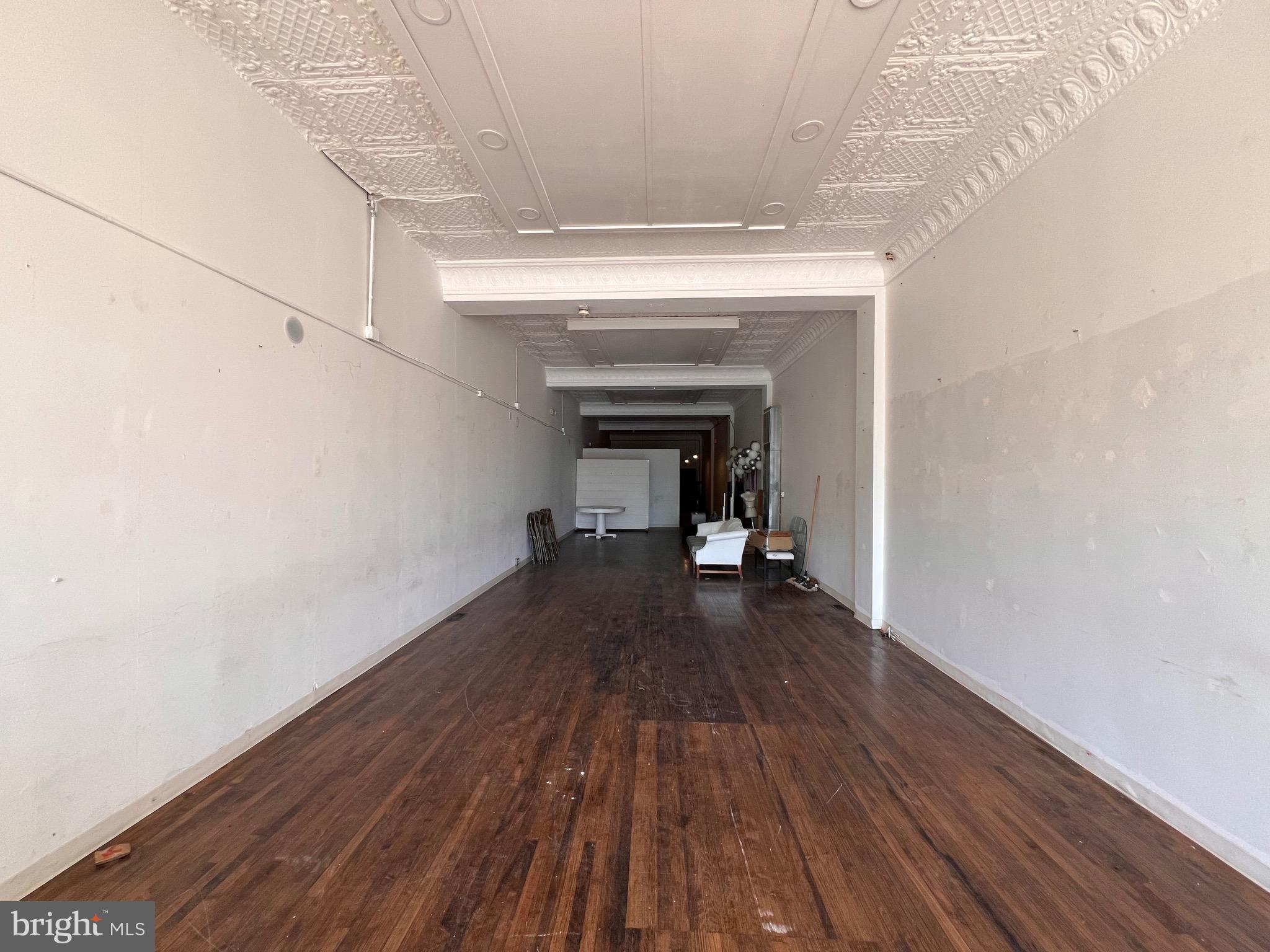 26 N LANSDOWNE AVENUE