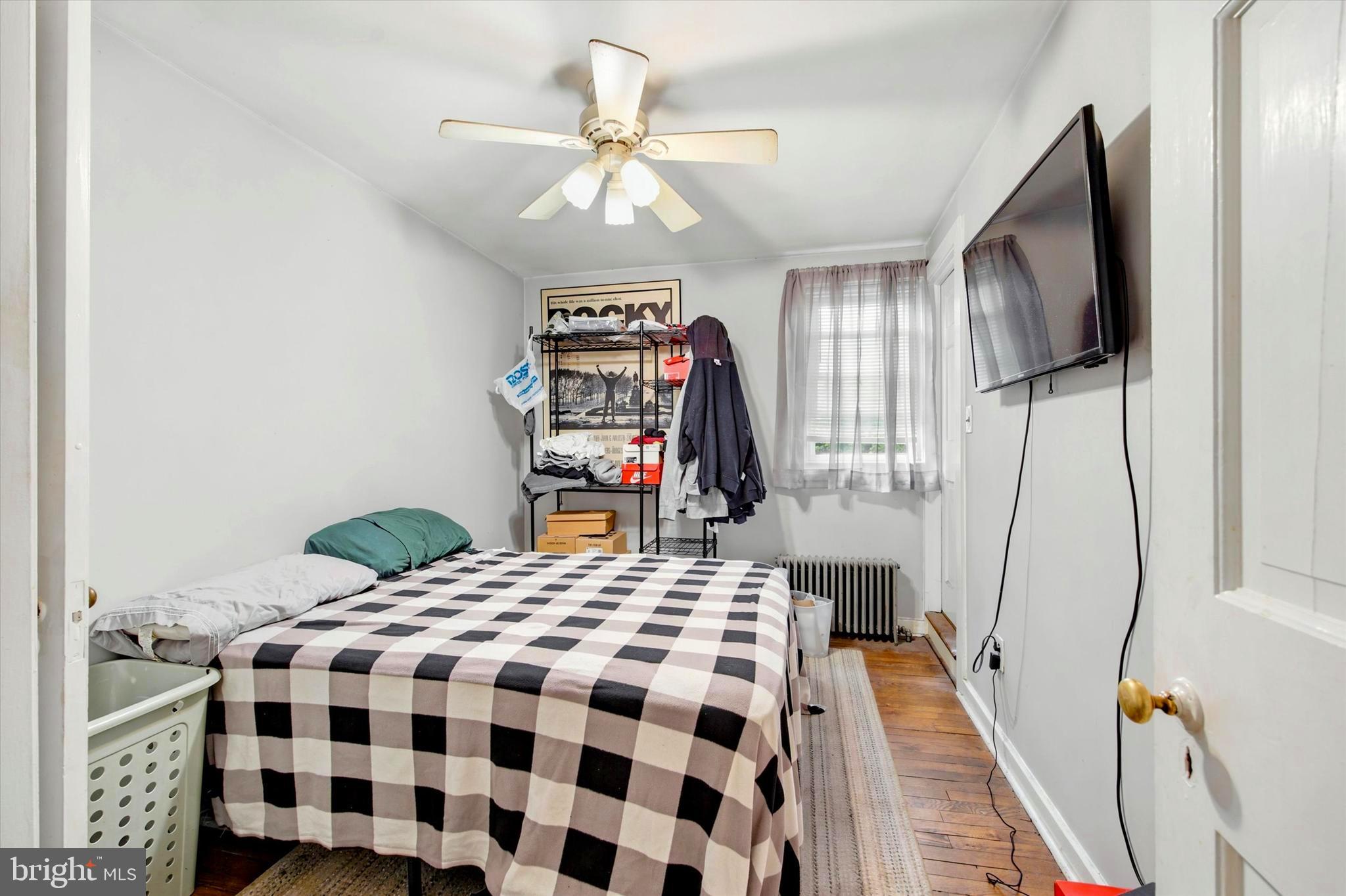210 3RD AVENUE