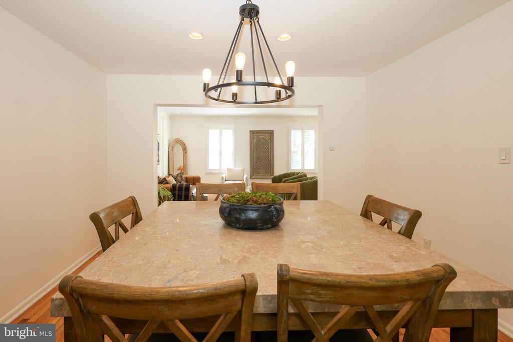 206 DRAKES DRUM DRIVE