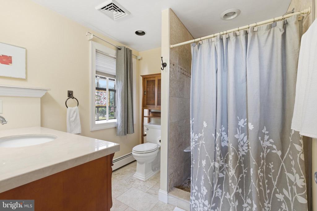 415 BRENTWOOD ROAD