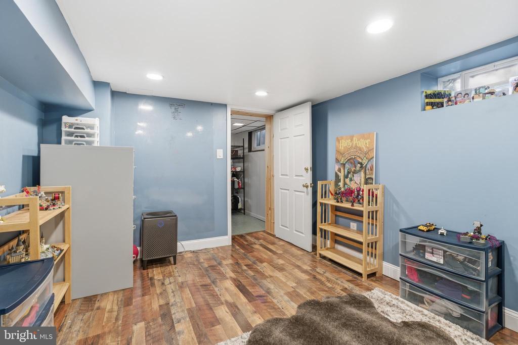 415 BRENTWOOD ROAD