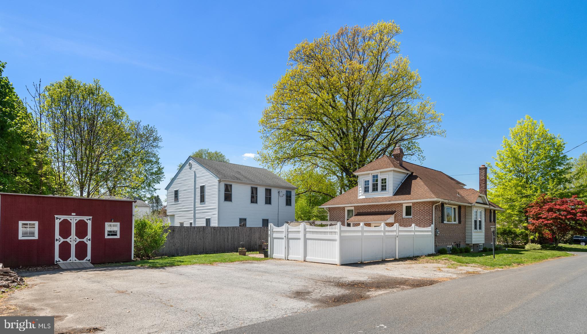 201 3RD AVENUE