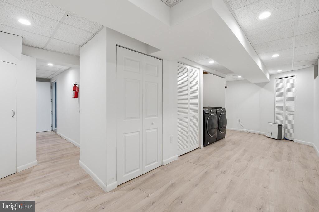 305 SAINT ANDREWS DRIVE