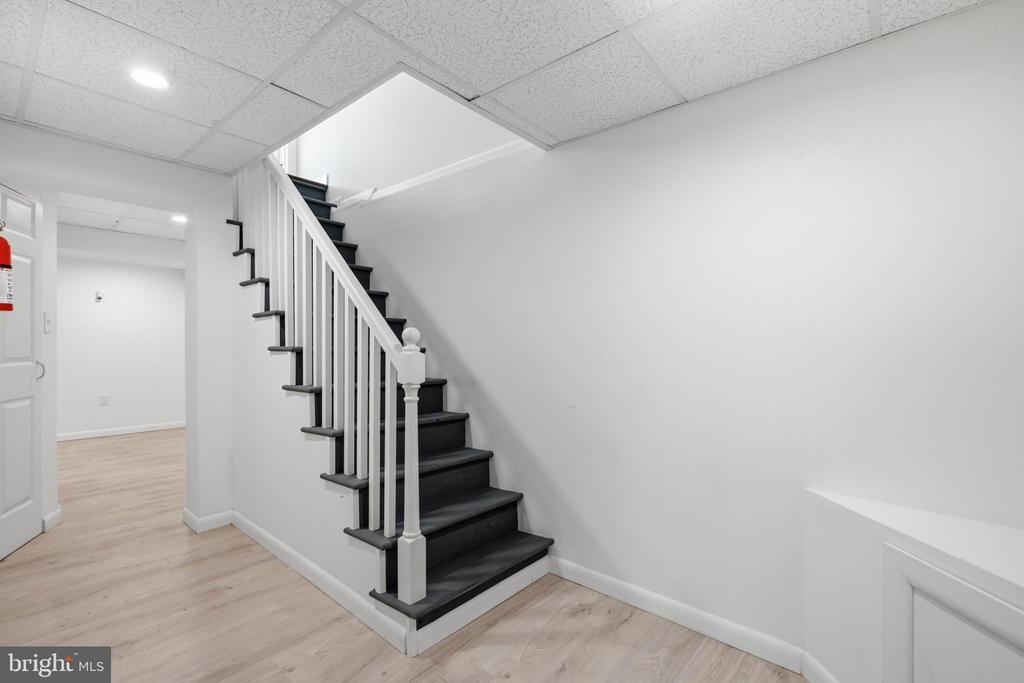 305 SAINT ANDREWS DRIVE