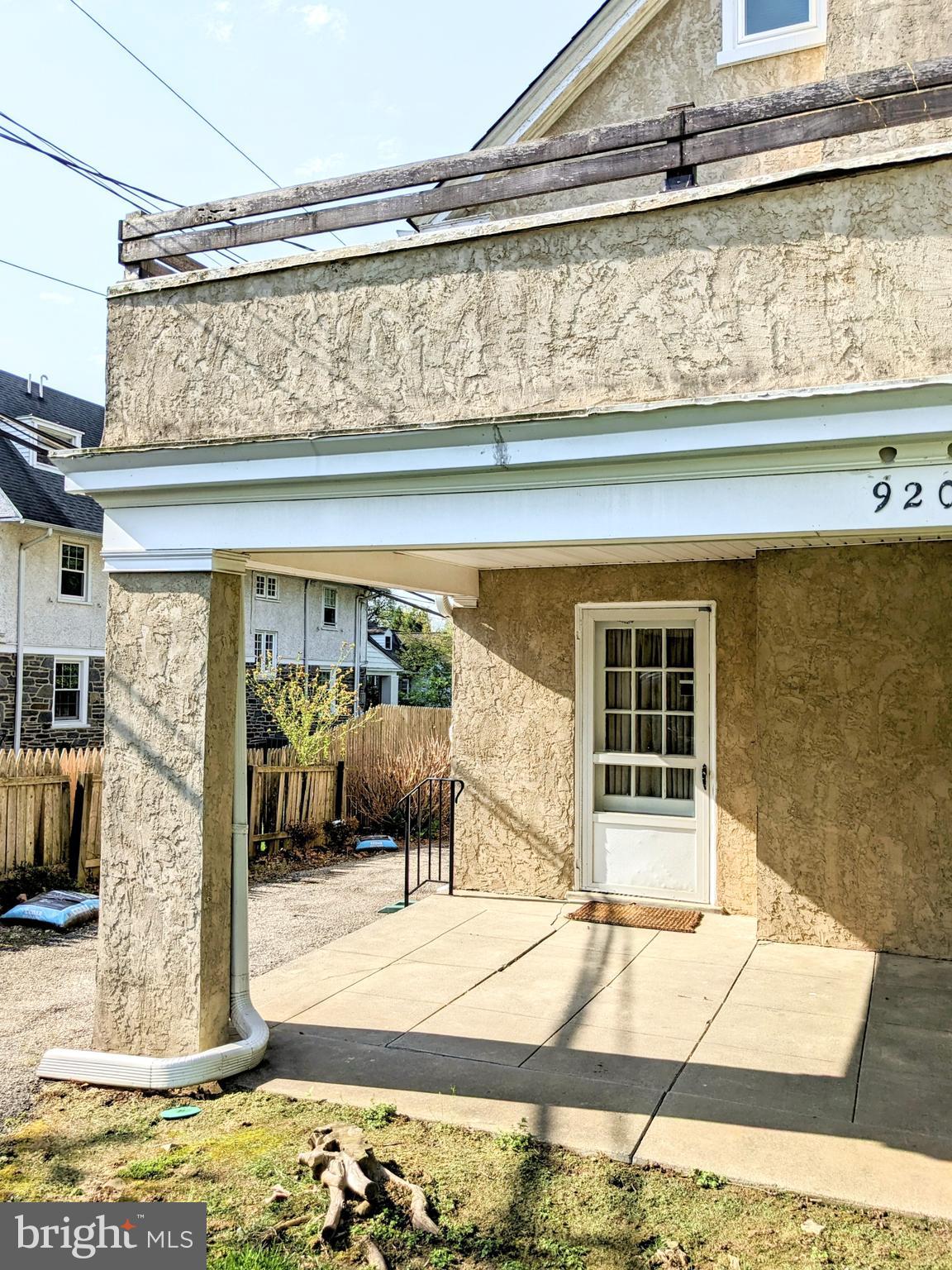 920 E RAILROAD AVENUE A