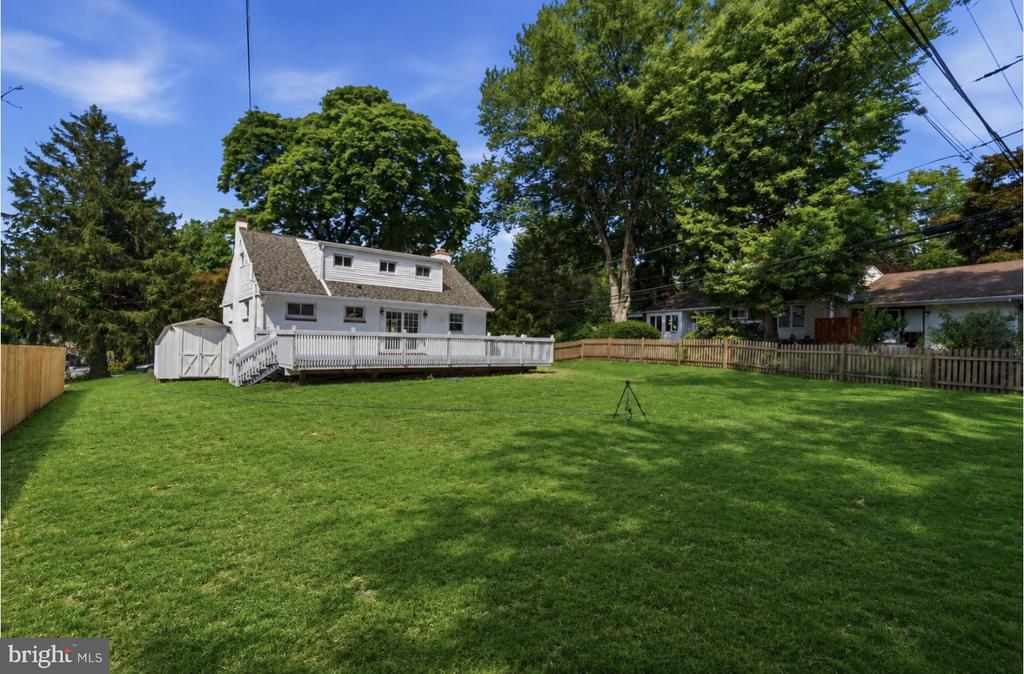 30 MEADOWBROOK LANE