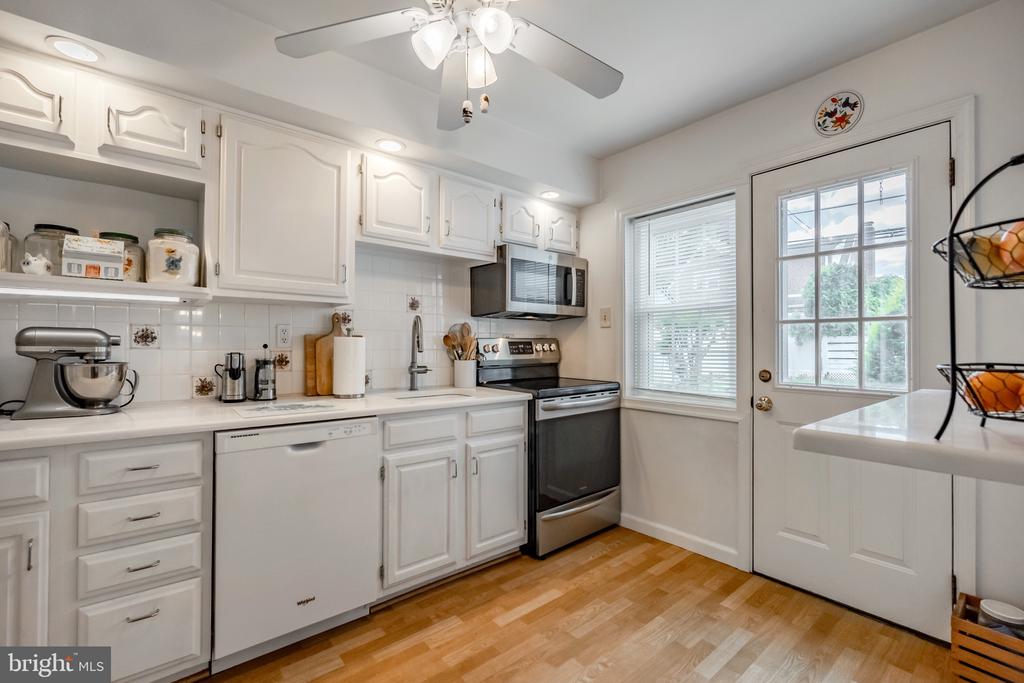 213 OXFORD HILL LANE