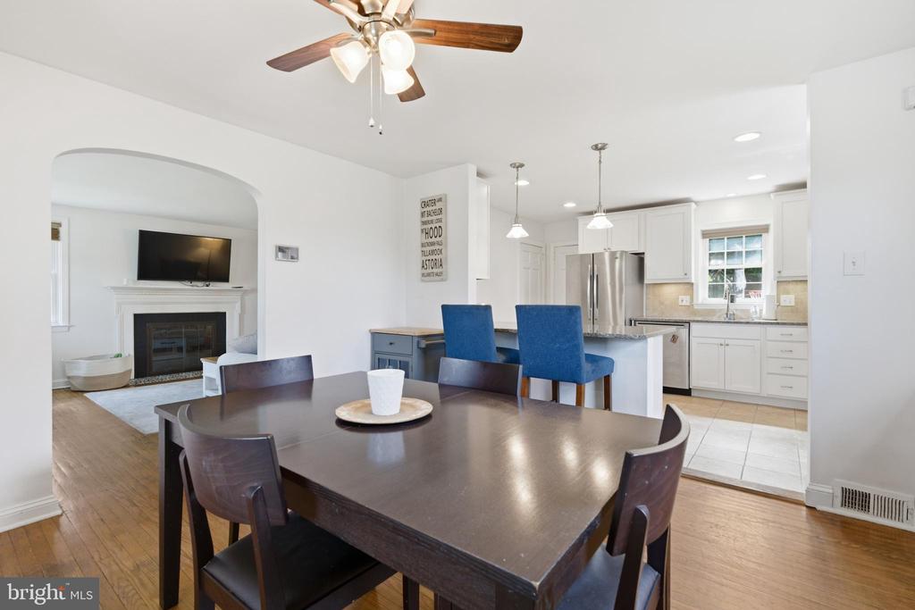 455 GLENDALE CIRCLE