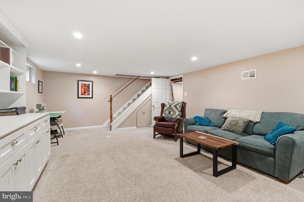 292 VALLEY VIEW ROAD