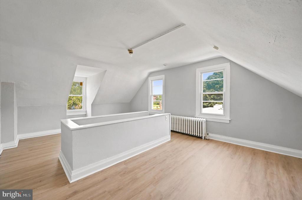 729 HAVERFORD ROAD