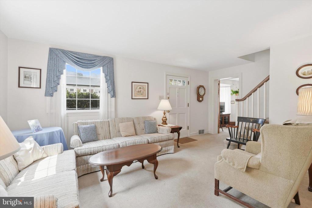 204 FLINTLOCK ROAD