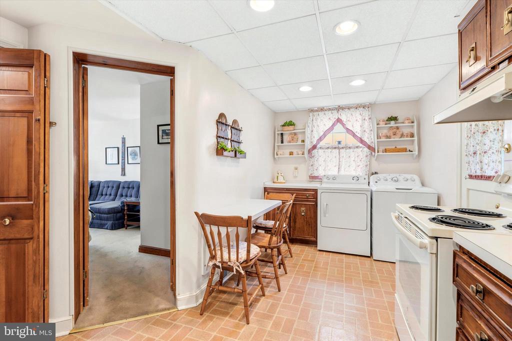 204 FLINTLOCK ROAD