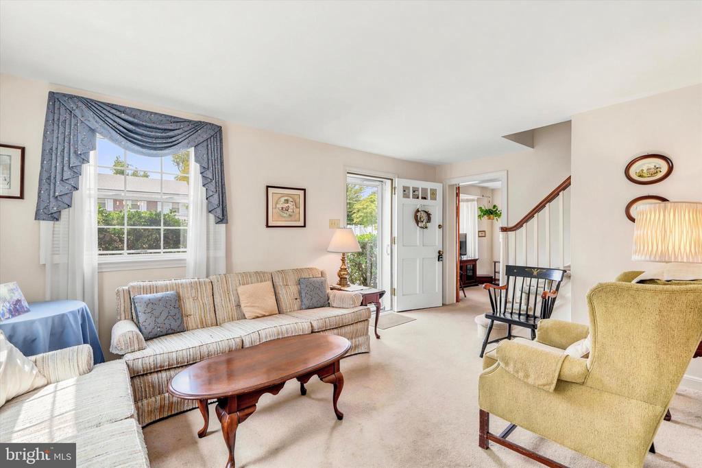 204 FLINTLOCK ROAD