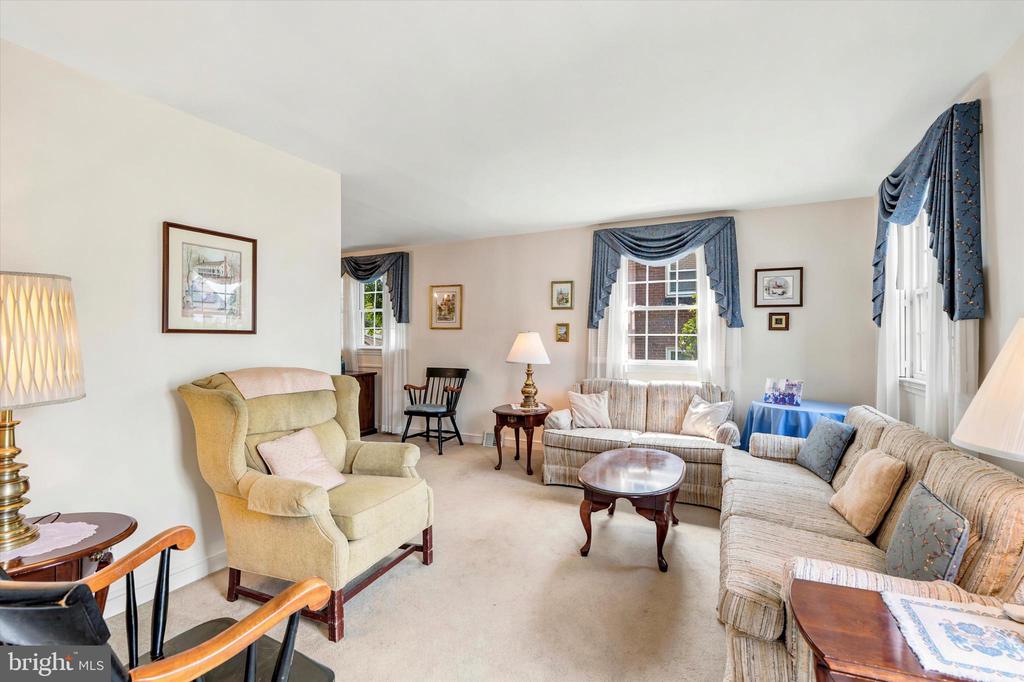 204 FLINTLOCK ROAD