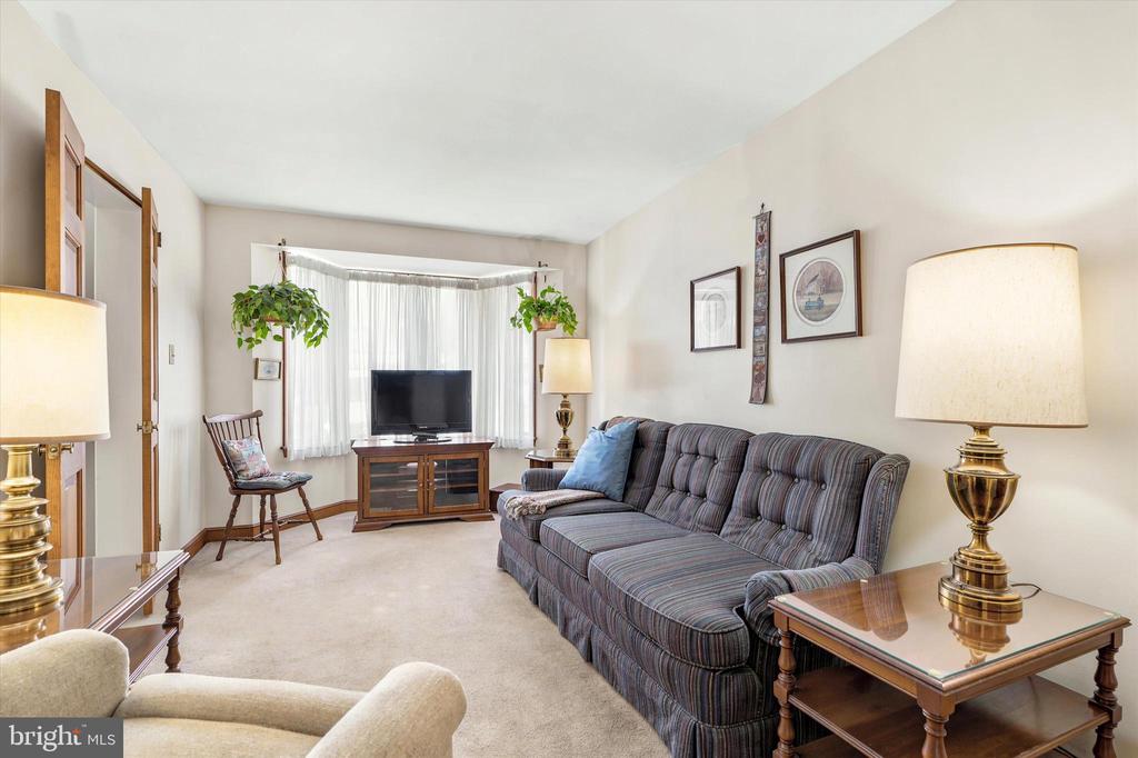 204 FLINTLOCK ROAD
