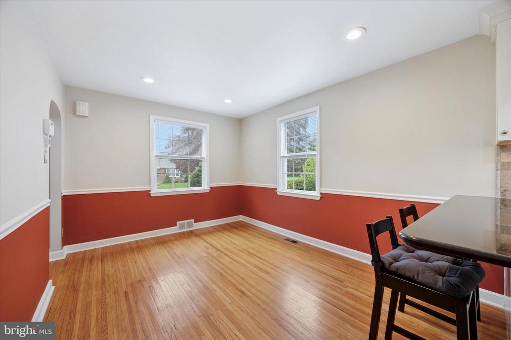 116 WALNUT HILL LANE