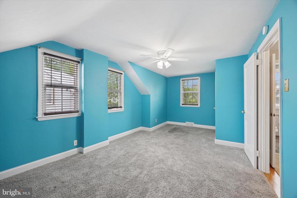 116 WALNUT HILL LANE