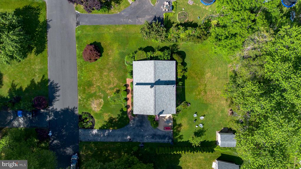 113 LOMBARDY DRIVE