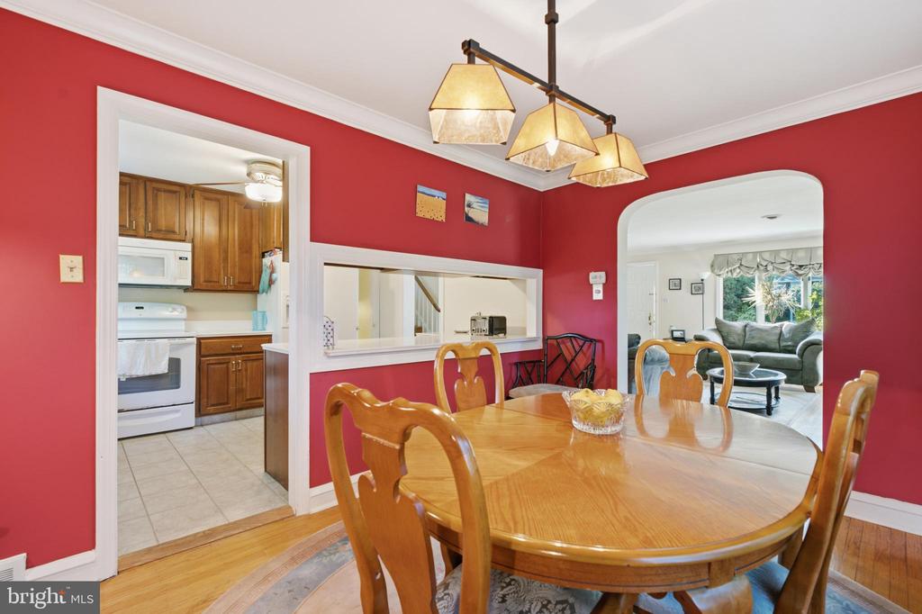 113 LOMBARDY DRIVE