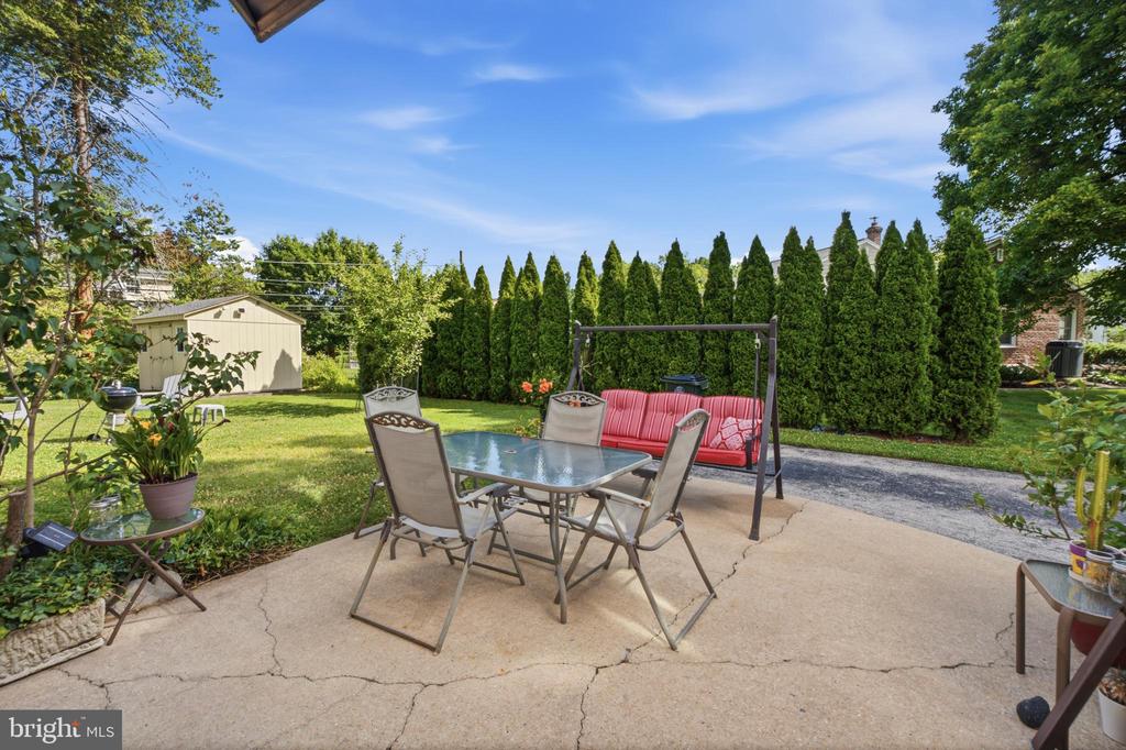 113 LOMBARDY DRIVE