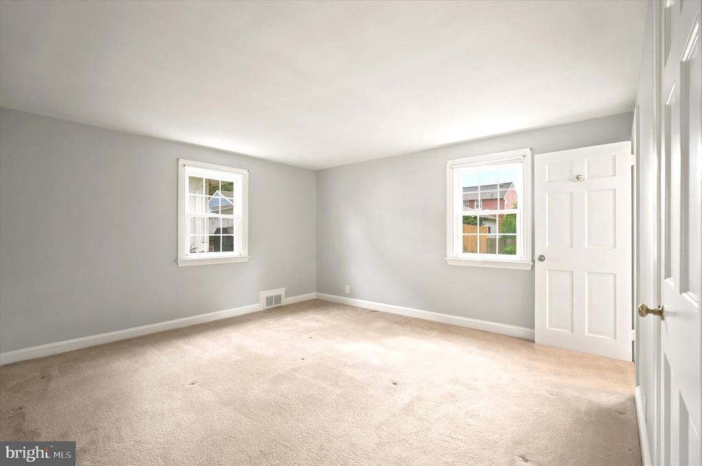 2434 MERWOOD LANE