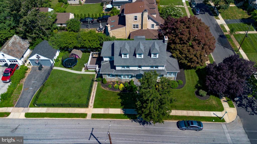 900 CHILDS AVENUE
