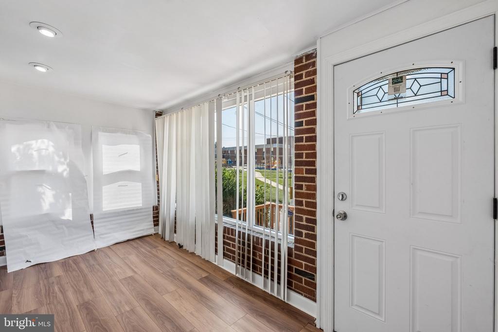 627 WALNUT STREET