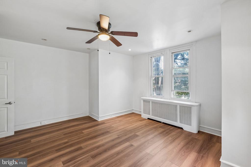 627 WALNUT STREET