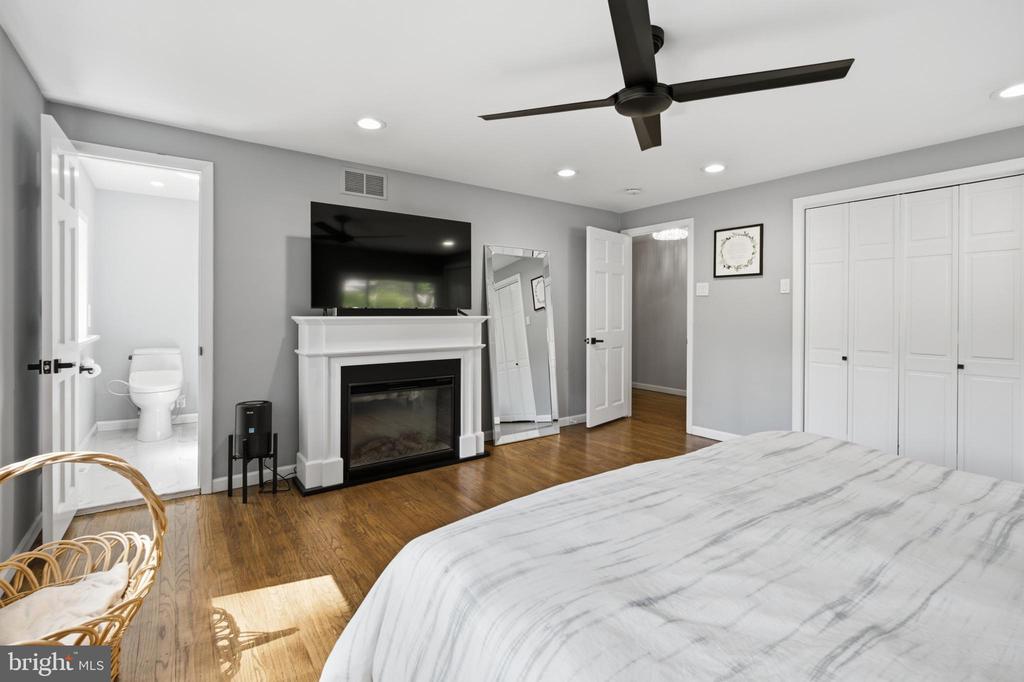 160 PAXON HOLLOW ROAD