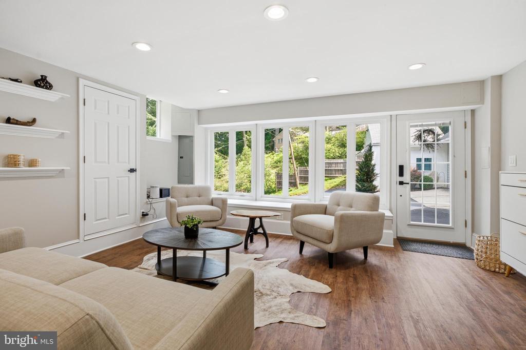 160 PAXON HOLLOW ROAD