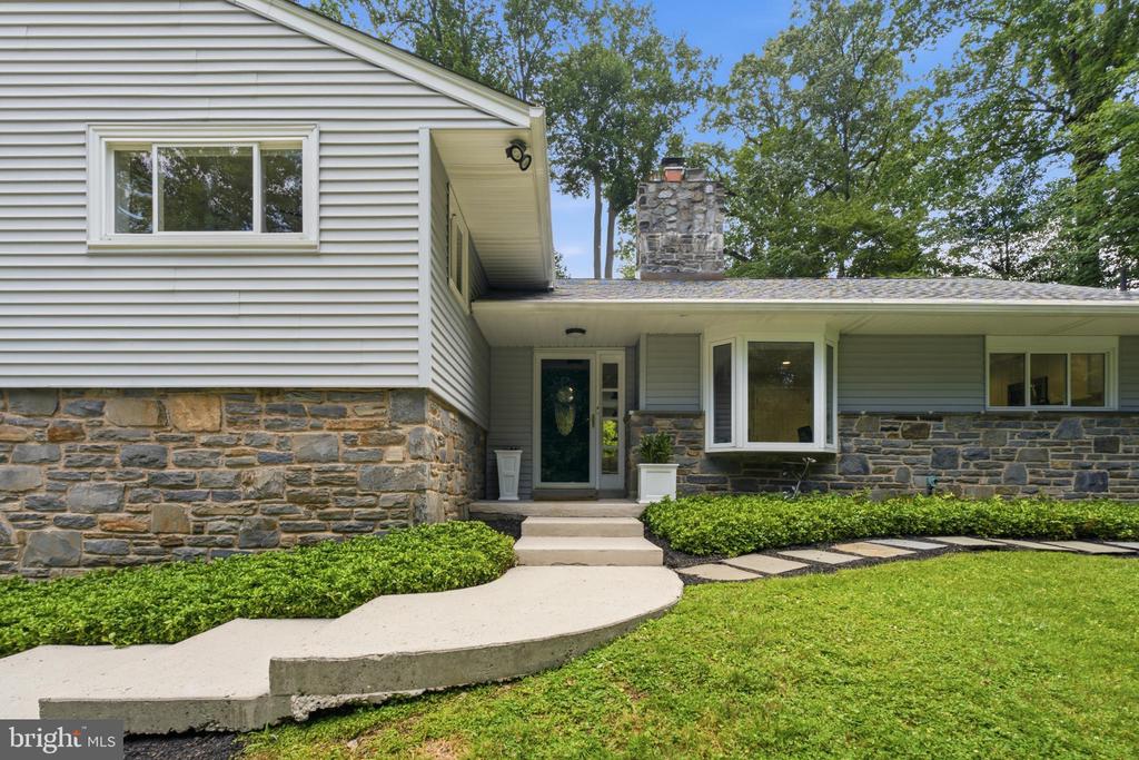 160 PAXON HOLLOW ROAD