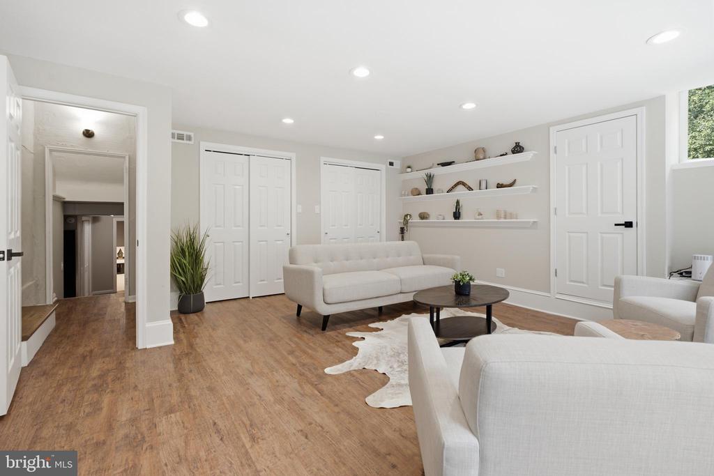 160 PAXON HOLLOW ROAD